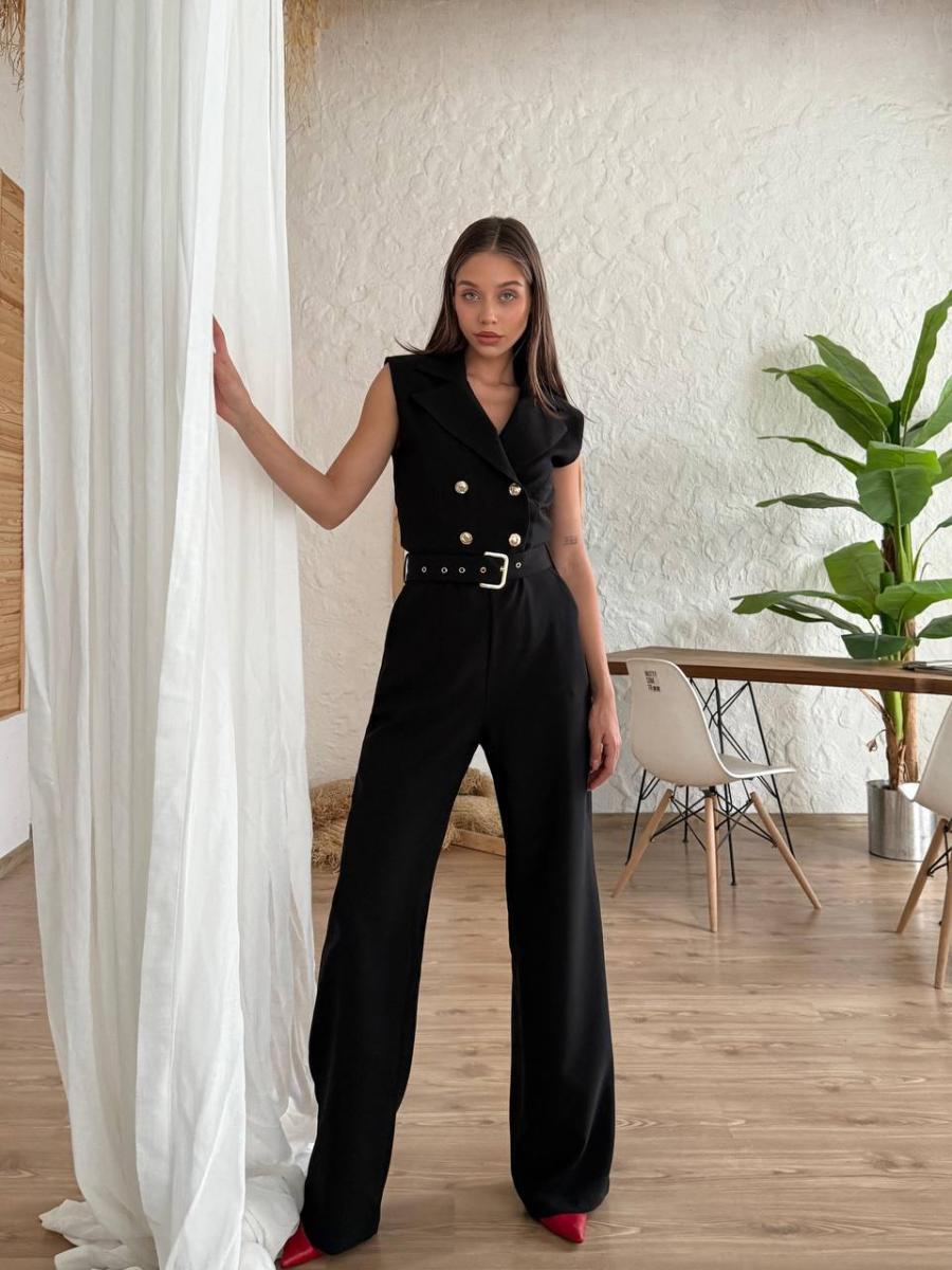 جمبسوت أنيق بتصميم كلاسيكي مميز بدون أكمام